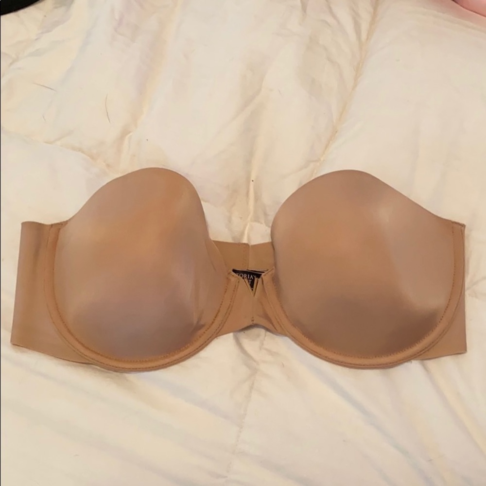 Victoria’s Secret sexy illusions strapless bra